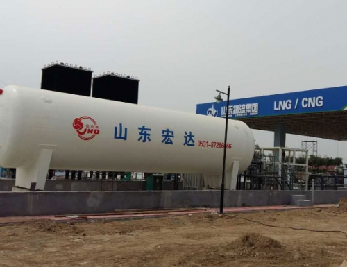 吐鲁番LNG瓶操作